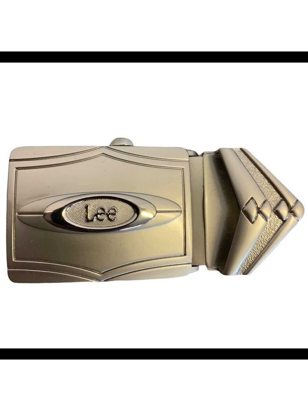 Lee NWOT silver belt buckle